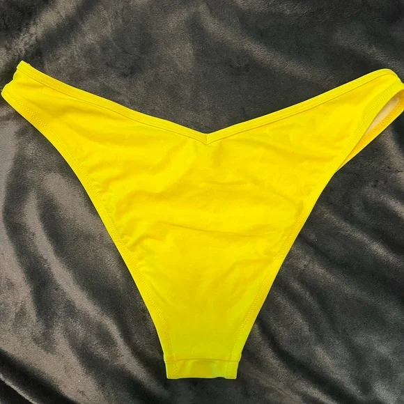 Bright Yellow Bikini Bottoms - Large - Picture 3 of 3
